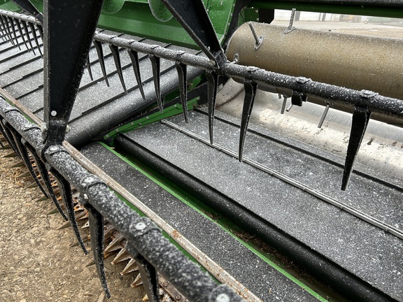 Used 2020 John Deere 730D Combine Platforms at Horizon Ag & Turf in Barrhead, AB - Photo19