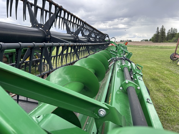 Used 2020 John Deere 730D Combine Platforms at Horizon Ag & Turf in Barrhead, AB - Photo10