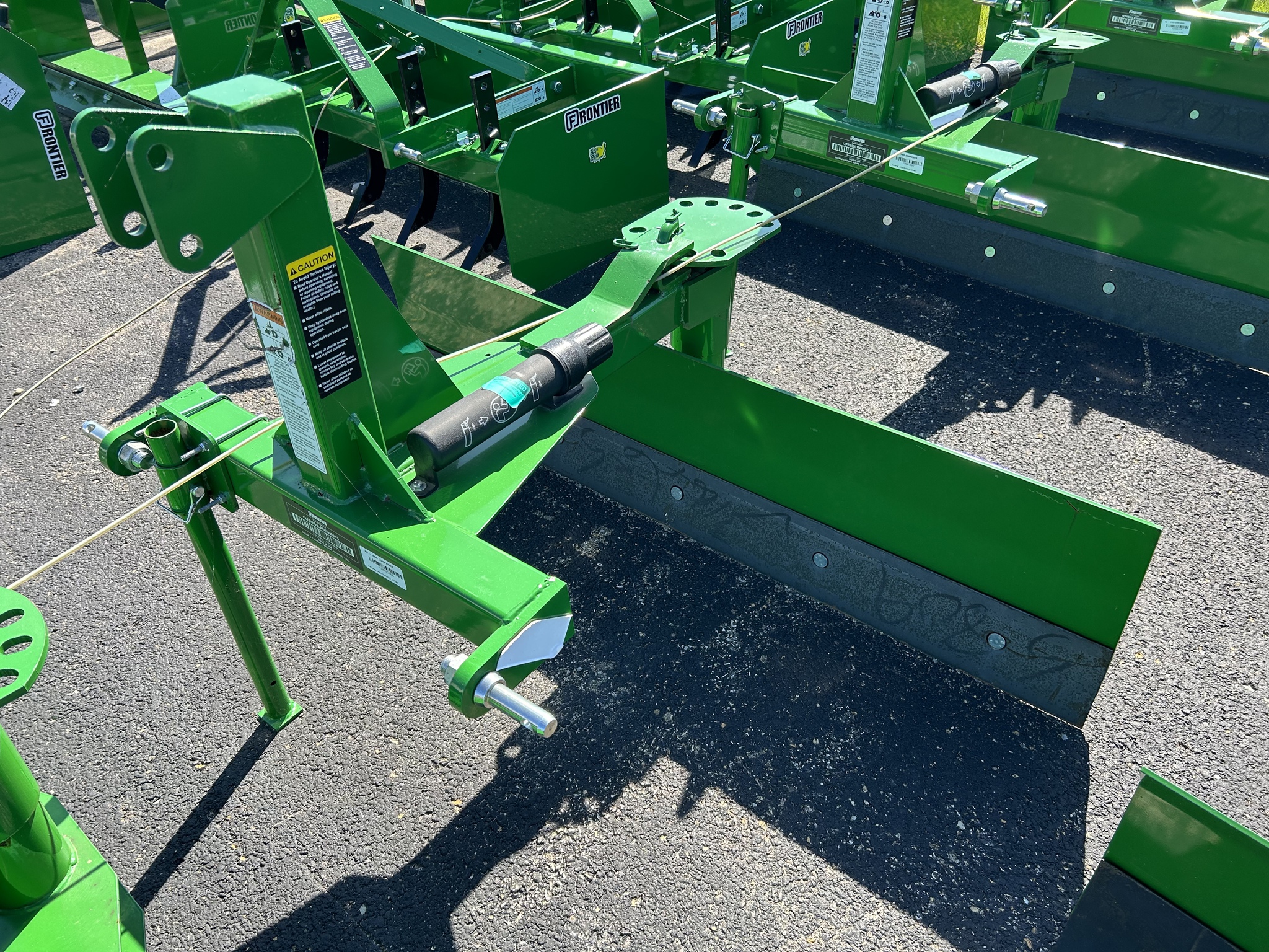 2025 Frontier RB5060L Image 1