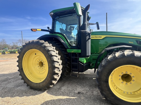 2022 John Deere 8R 340 Photo 5