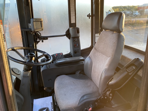 2011 John Deere 524K