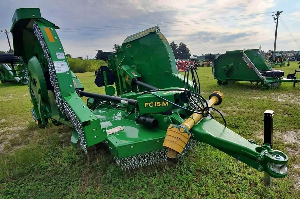 2023 John Deere FC15M Image 2