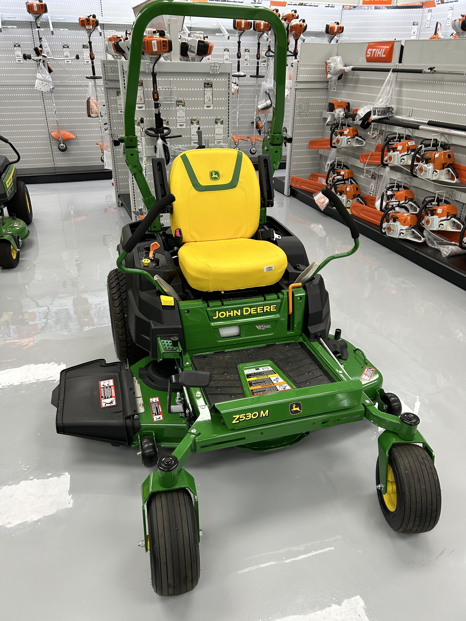 2025 John Deere Z530M Image 1