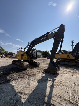 2023 John Deere 245 P