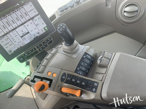 Photo of 2023 John Deere 9RX 640