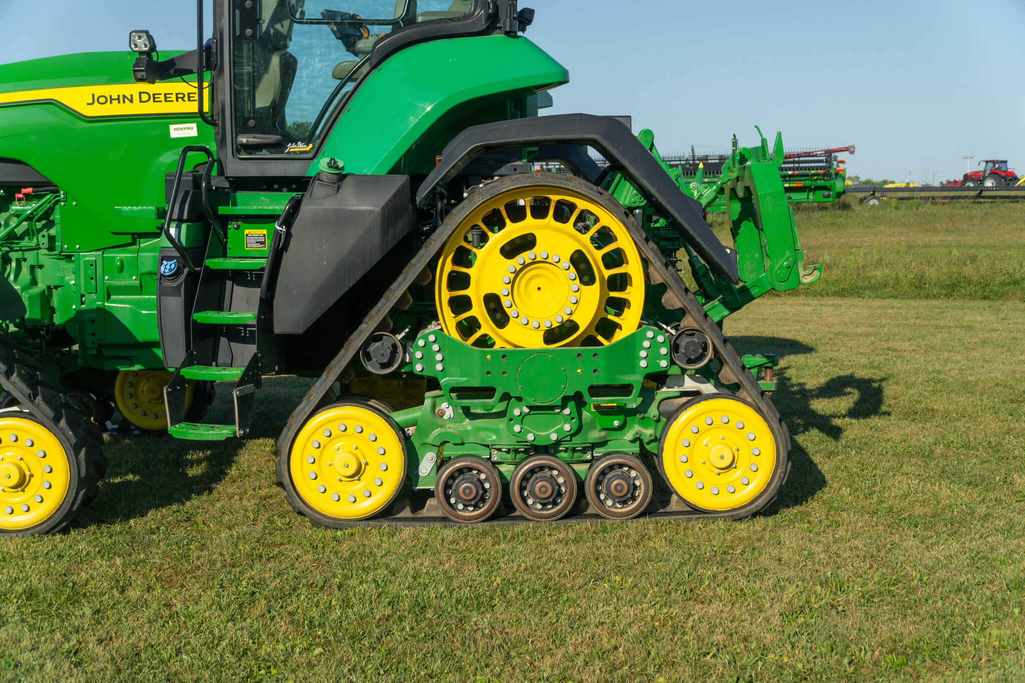 Used 2021 John Deere 8RX 370 Track Tractors at Koenig Equipment in Anna, OH - PhotoXL9