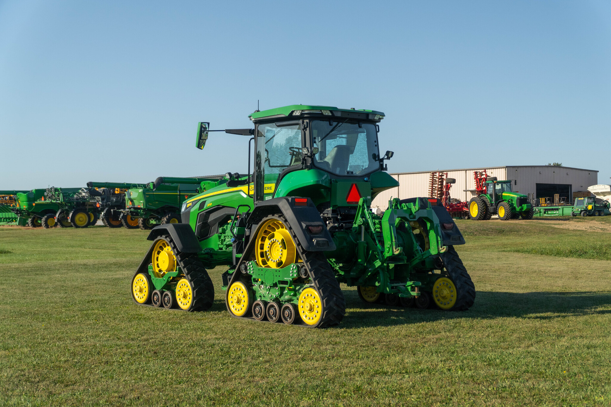 Used 2021 John Deere 8RX 370 Track Tractors at Koenig Equipment in Anna, OH - PhotoXL1