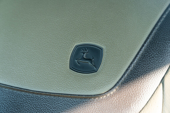 Used 2021 John Deere 8RX 370 Track Tractors at Koenig Equipment in Anna, OH - Photo23