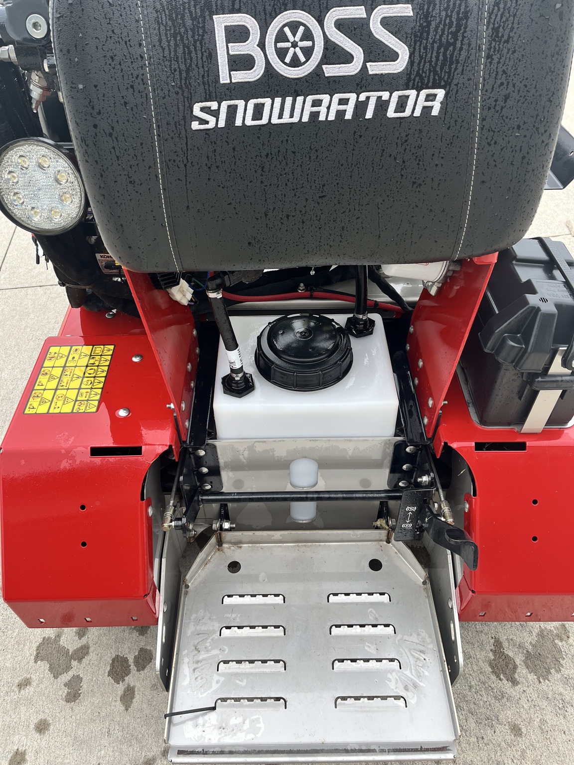 2023 Boss boss SNOWRATOR PLOW Image 13