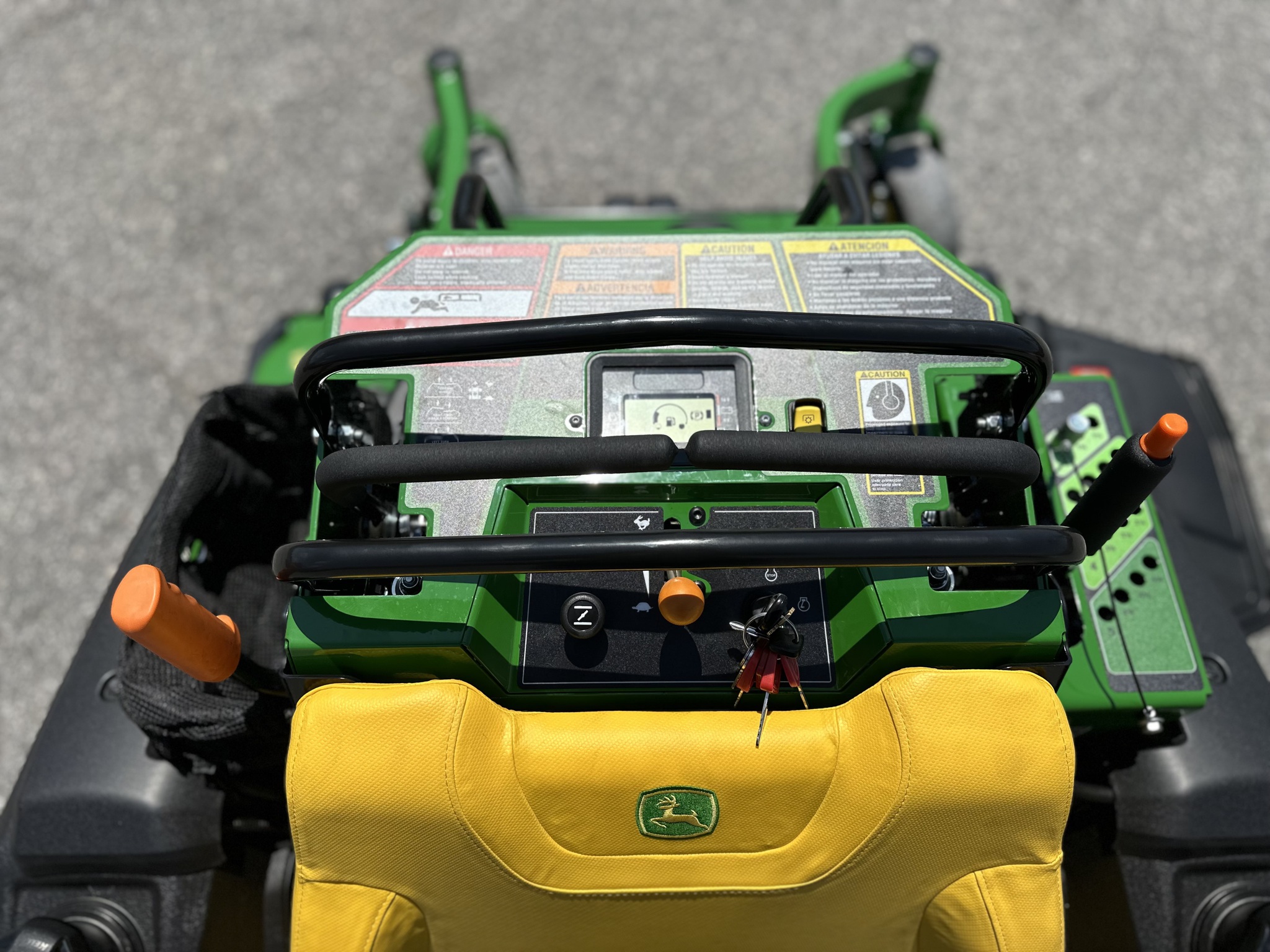 2025 John Deere Q850M Image 6