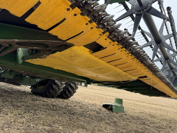 Photo of 2015 John Deere 640FD