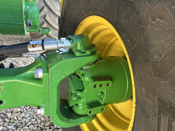 Used 2021 John Deere S780 Combines at Horizon Ag & Turf in High Prairie, AB - Photo14