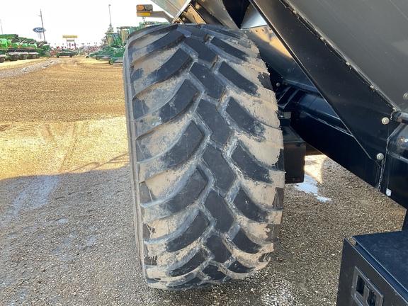 New In-Stock 2025 Elmers 1500 Grain Carts at Horizon Ag & Turf in Westlock, AB - Photo11