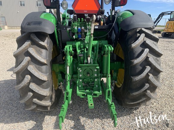 Photo of 2024 John Deere 5105M