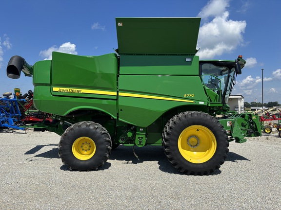 Used 2020 John Deere S770 Combines at Koenig Equipment in Greenville, OH - Photo6