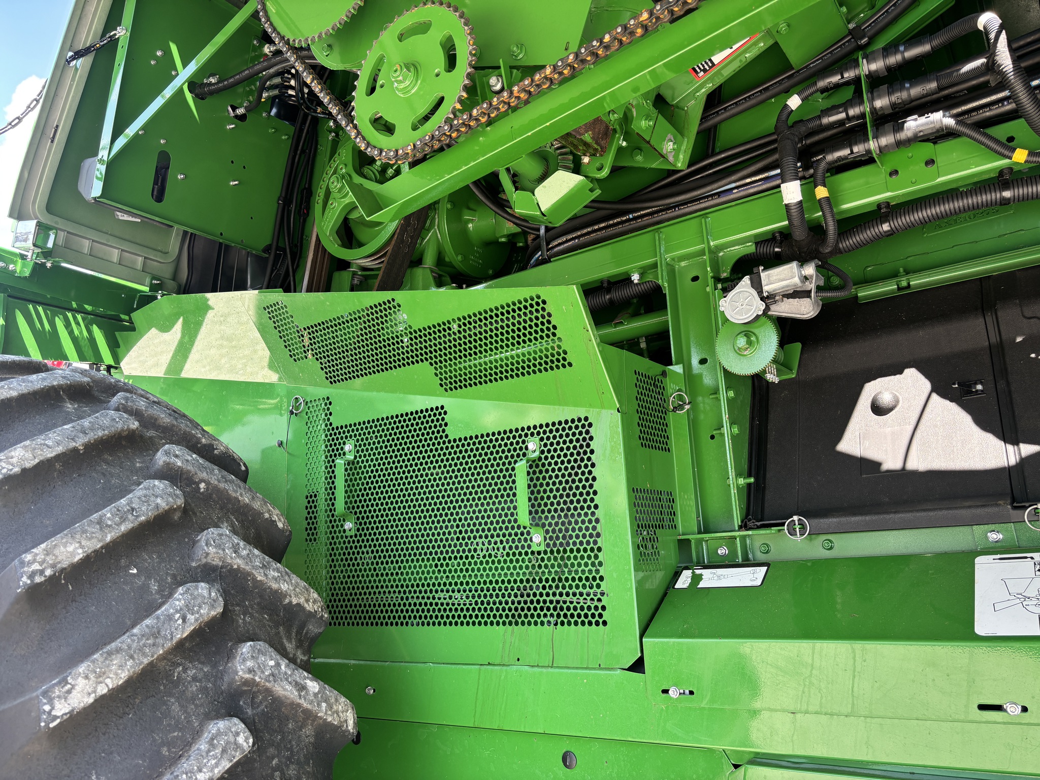 Used 2020 John Deere S770 Combines at Koenig Equipment in Greenville, OH - PhotoXL25