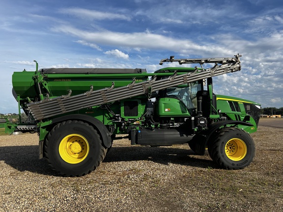2024 John Deere 800R - Photo2