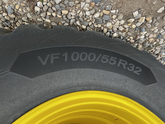 2024 John Deere 800R - Photo14