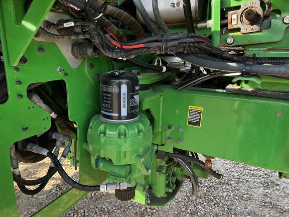 2024 John Deere 800R - Photo21