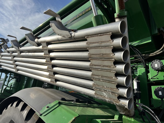 2024 John Deere 800R - Photo23