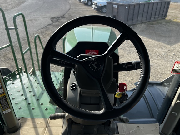 2024 John Deere 800R - Photo35