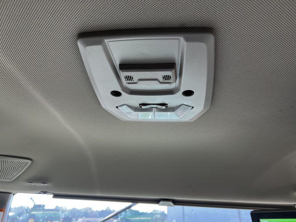 2024 John Deere 800R - Photo37