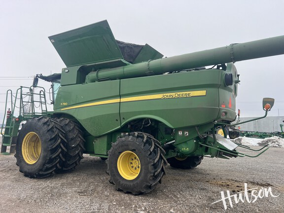 Photo of 2024 John Deere S780
