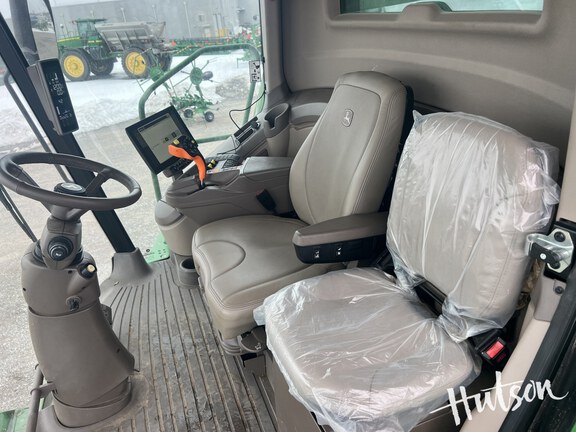 Photo of 2024 John Deere S780