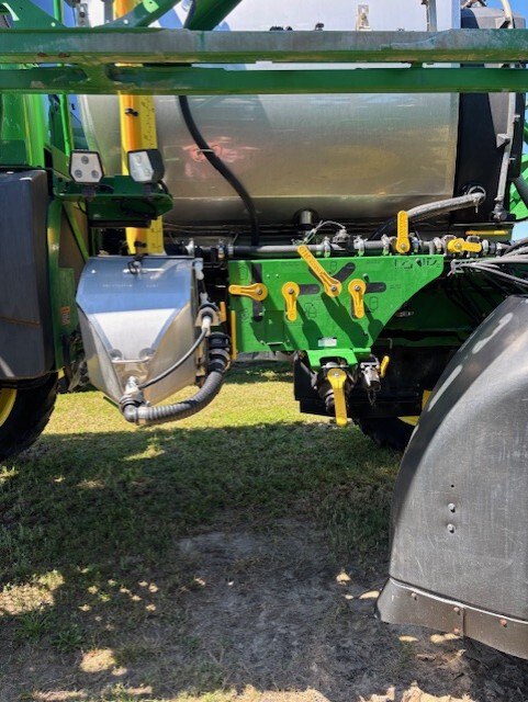 2023 John Deere 410R Image 5