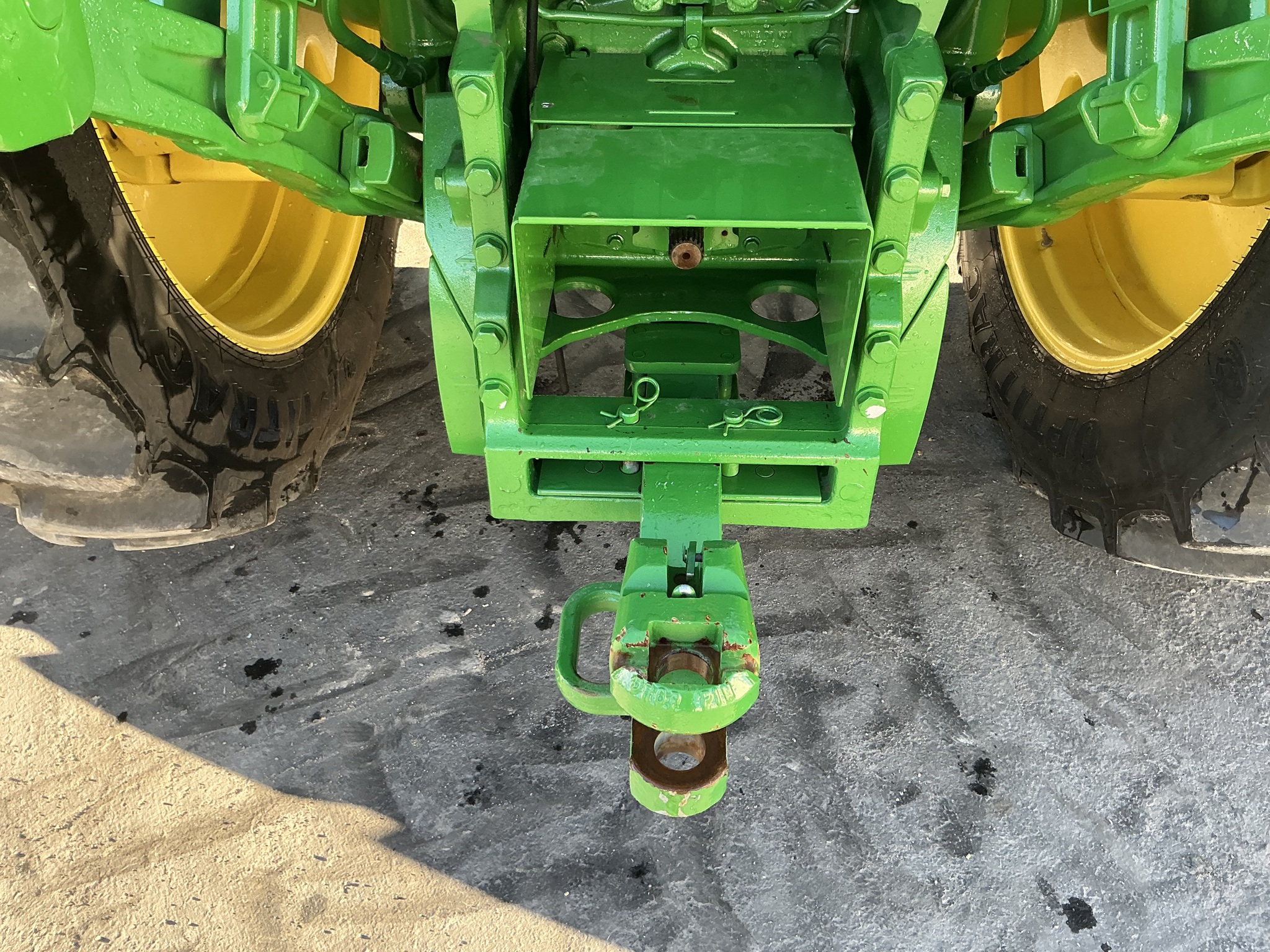 2023 John Deere 8R 310 Image 18