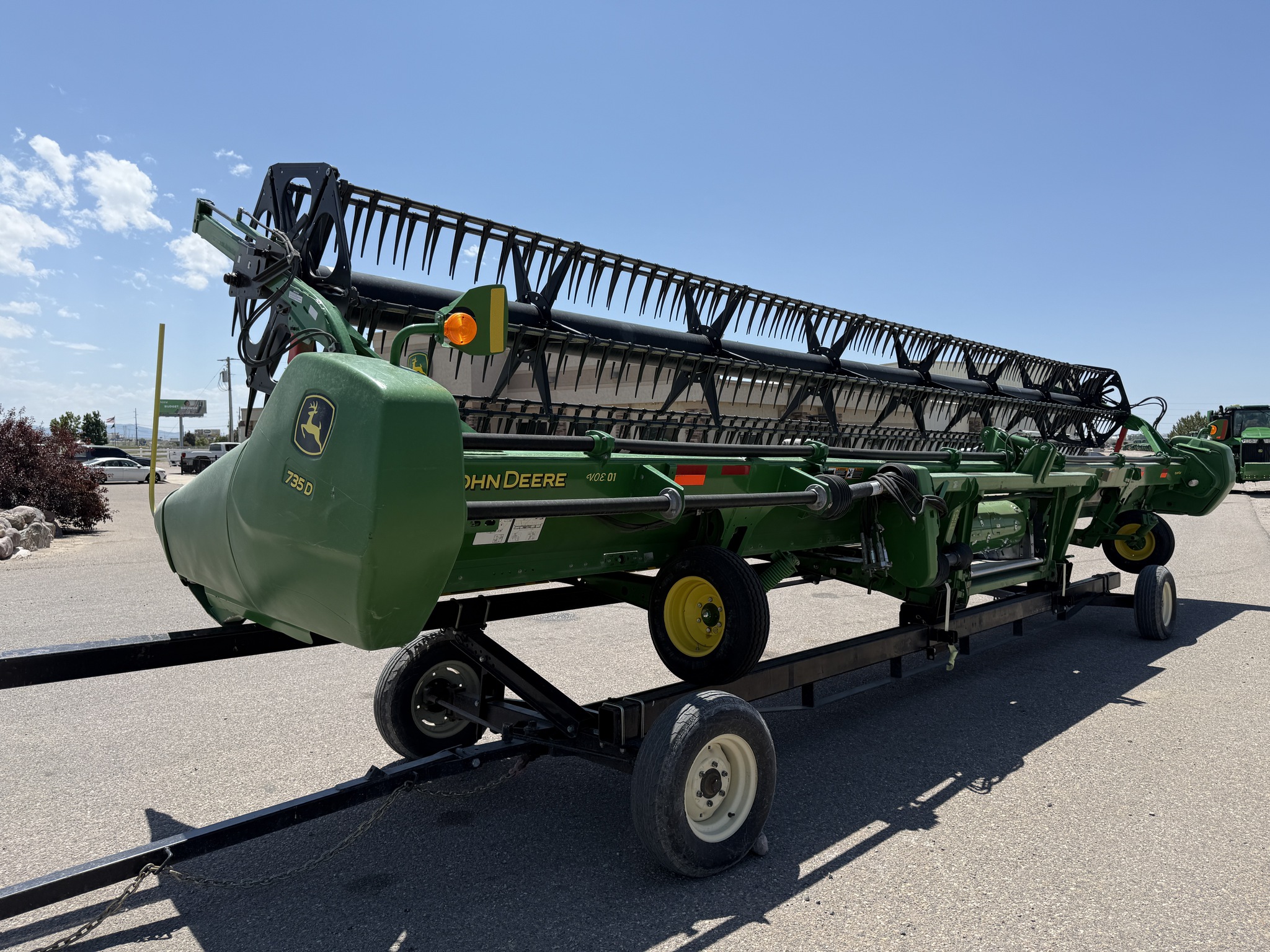 2018 John Deere 735D Image 2