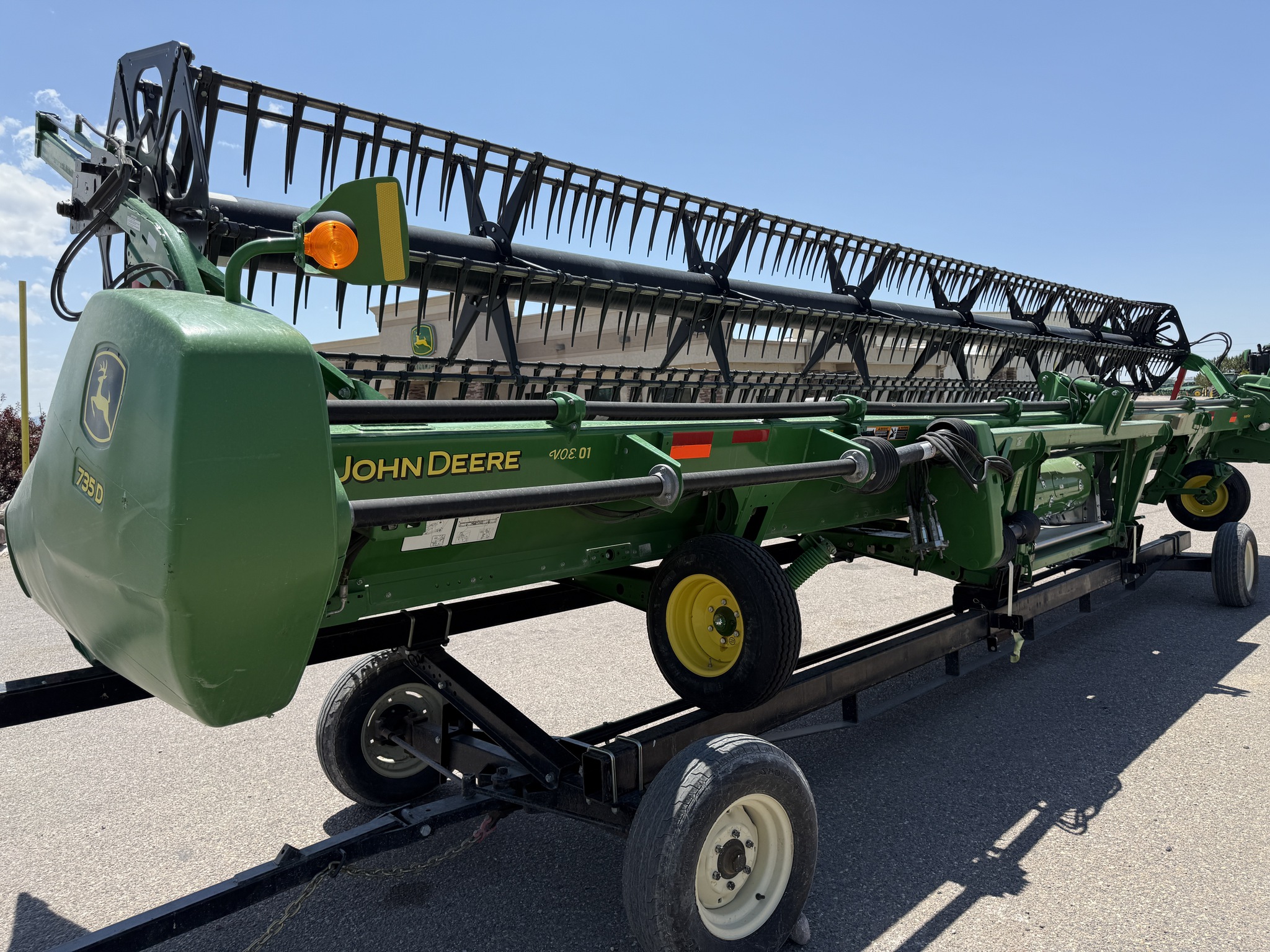 2018 John Deere 735D Image 10