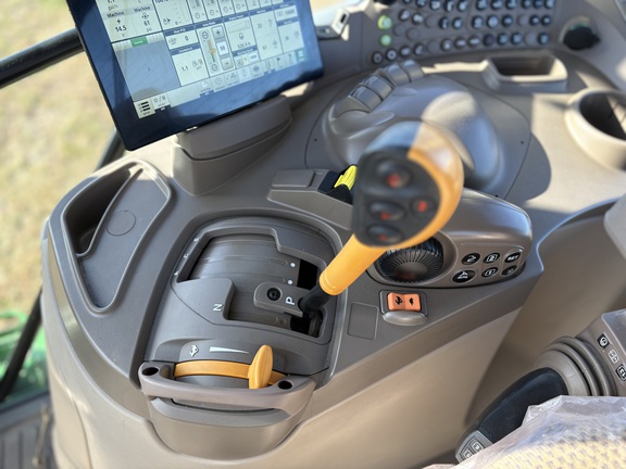 2024 John Deere 6R 175 - Photo13