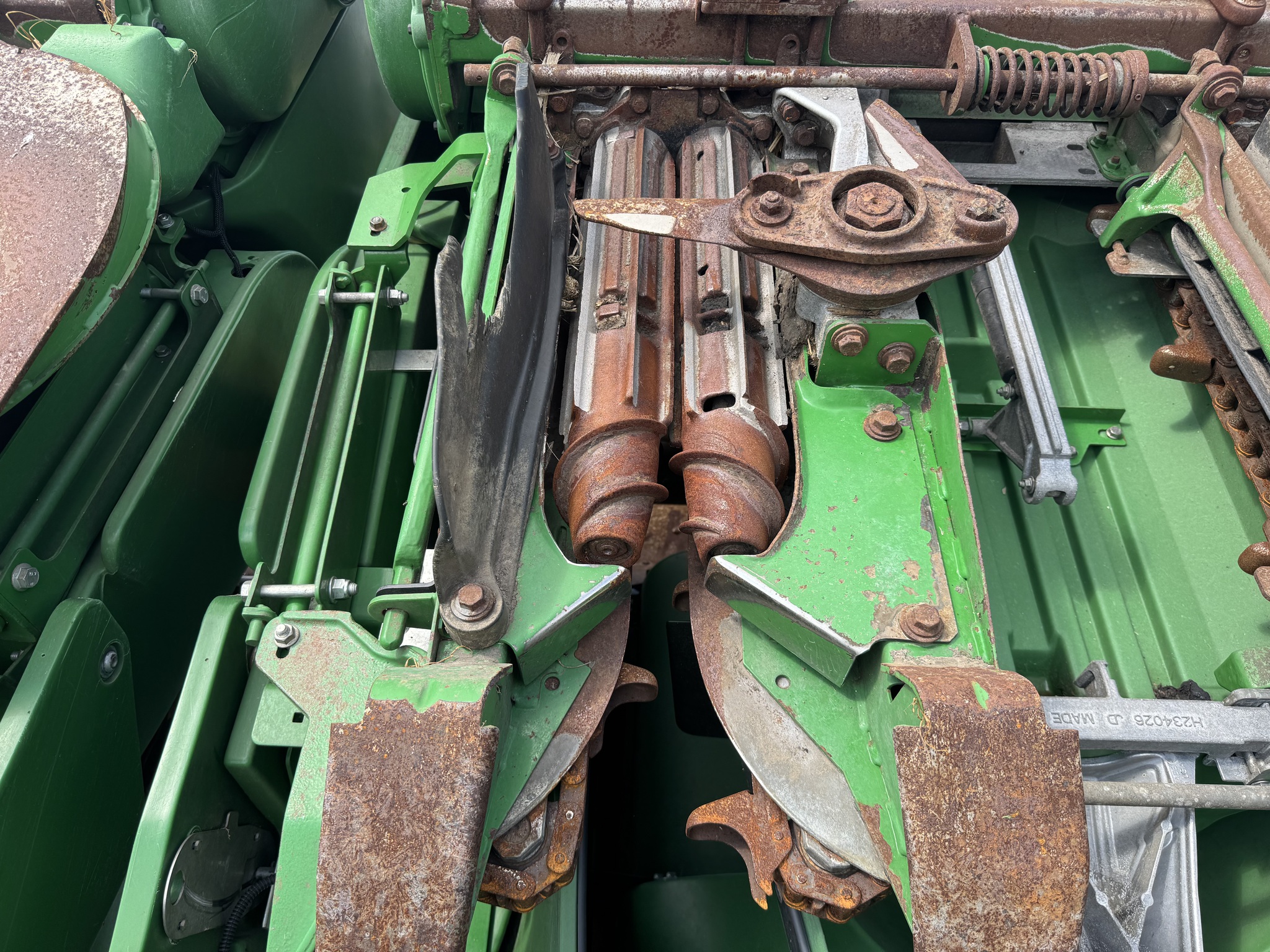  2018 John Deere 712FC StalkMaster at Heritage Tractor in Macomb, IL
