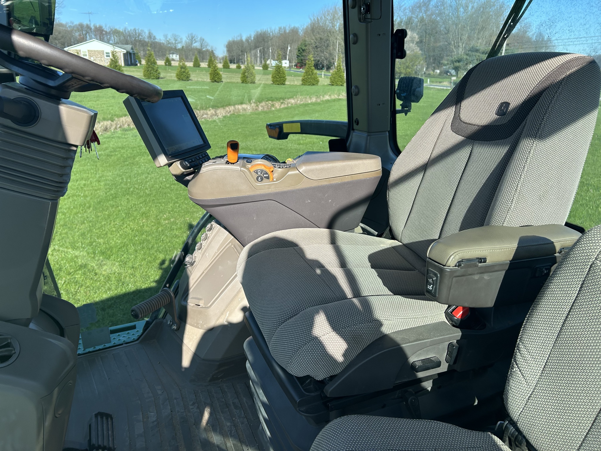 2023 John Deere 8R 370 Image 19