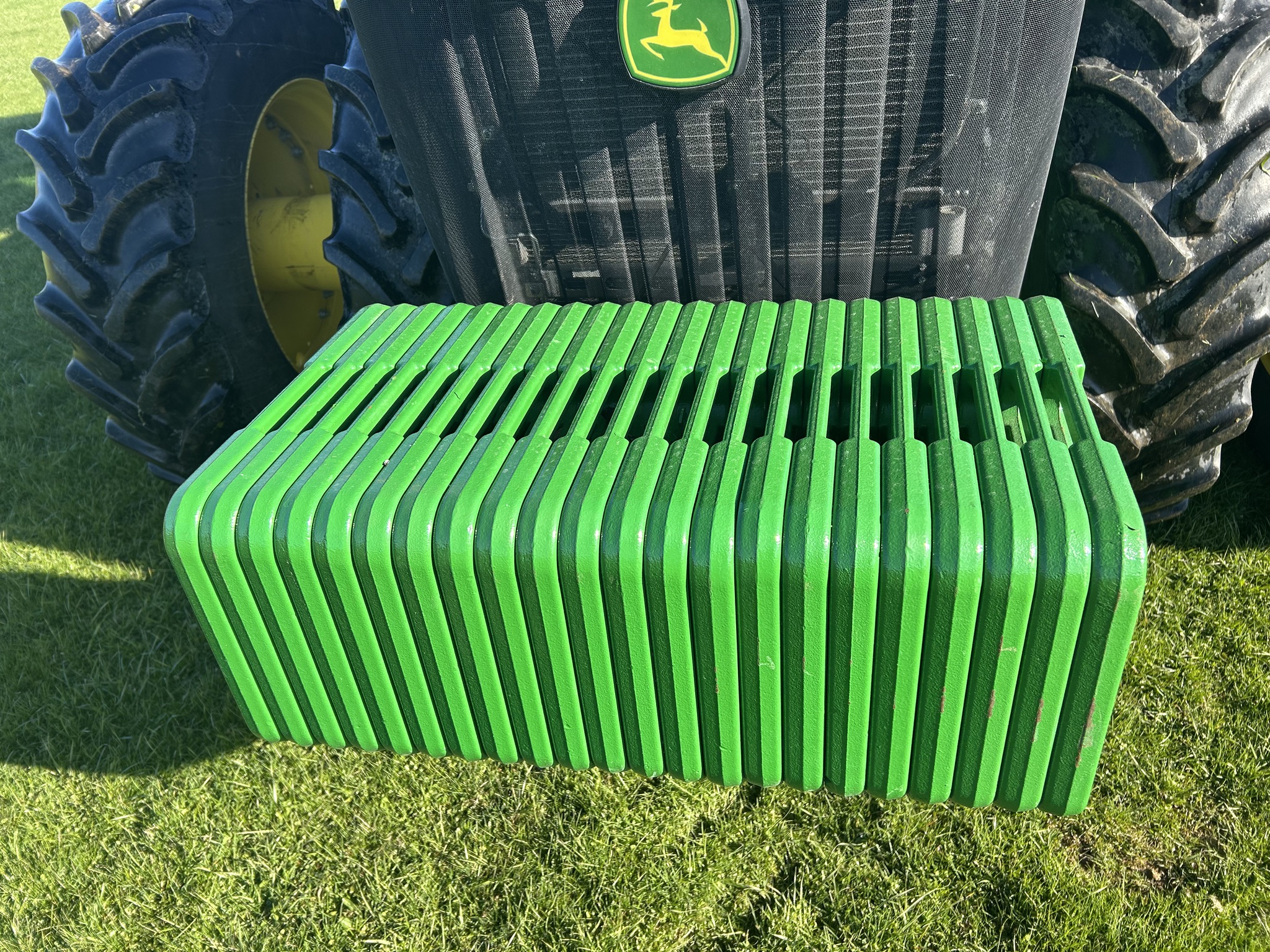 2023 John Deere 8R 370 Image 18
