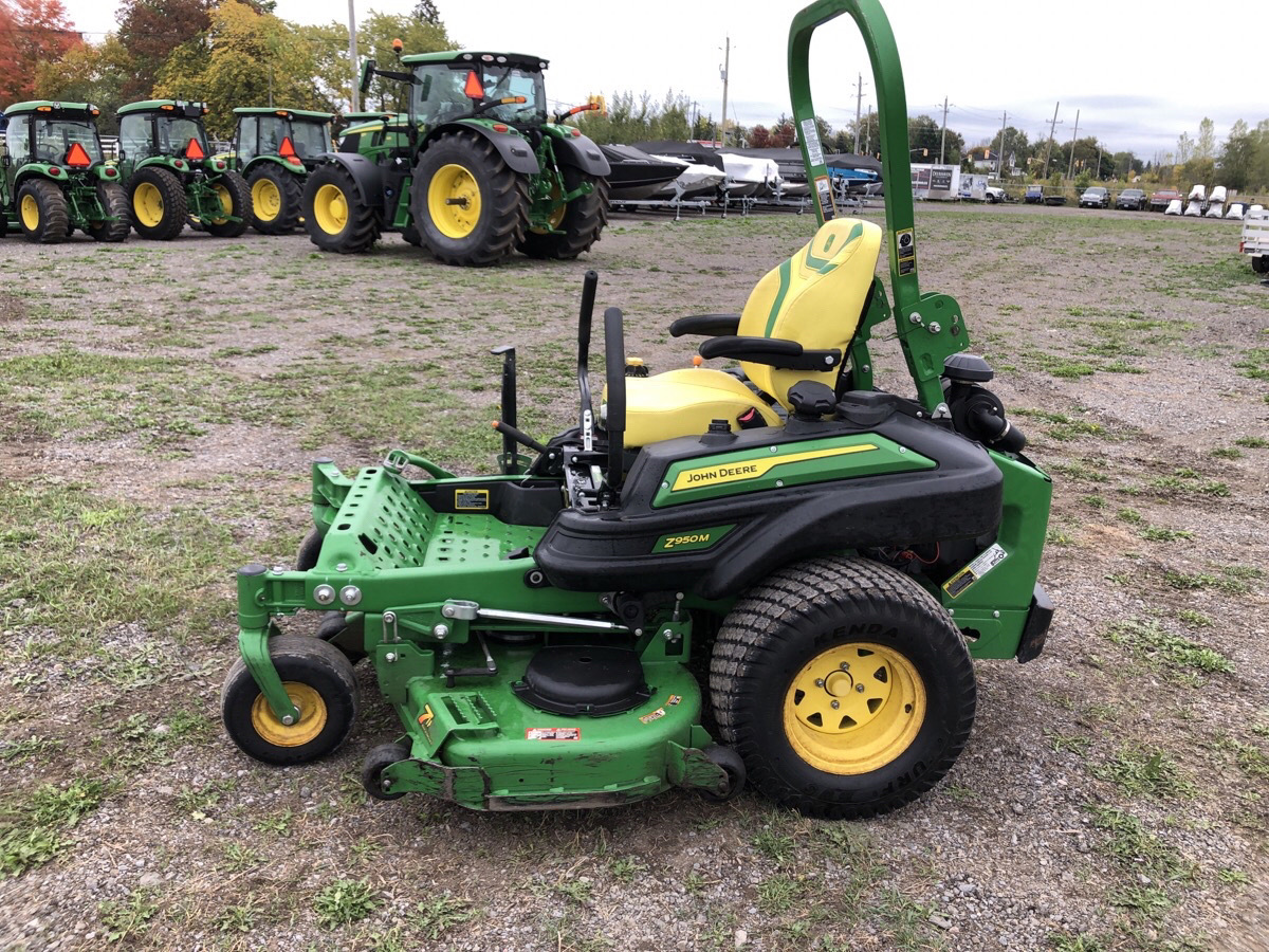 2023 John Deere Z950M Image 3