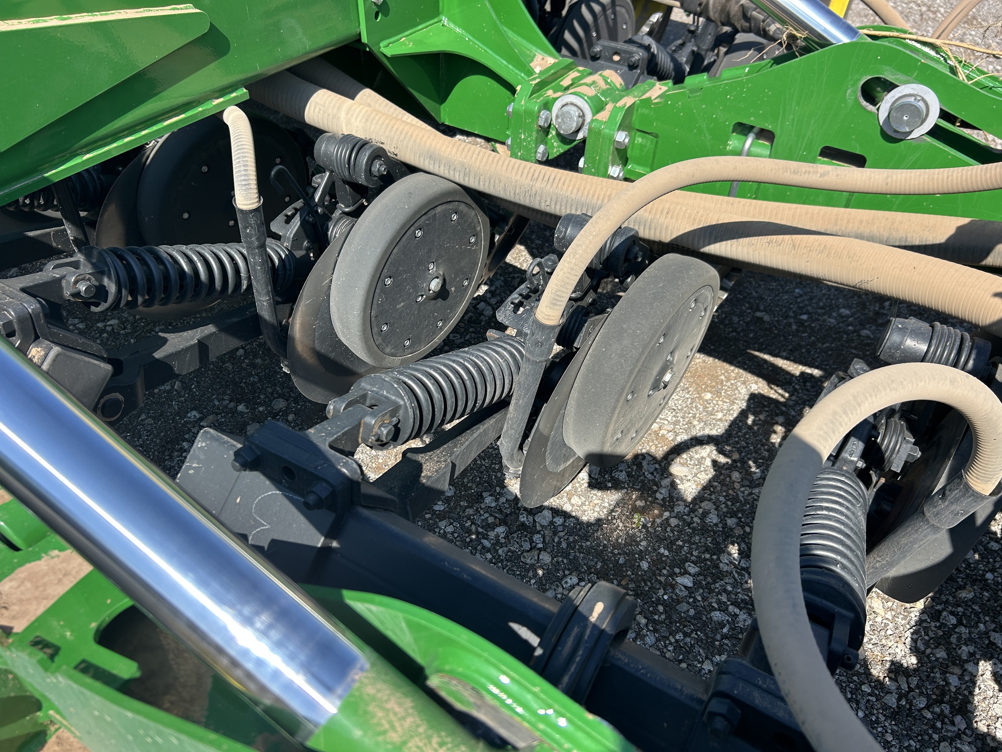 2024 John Deere N560 Image 26