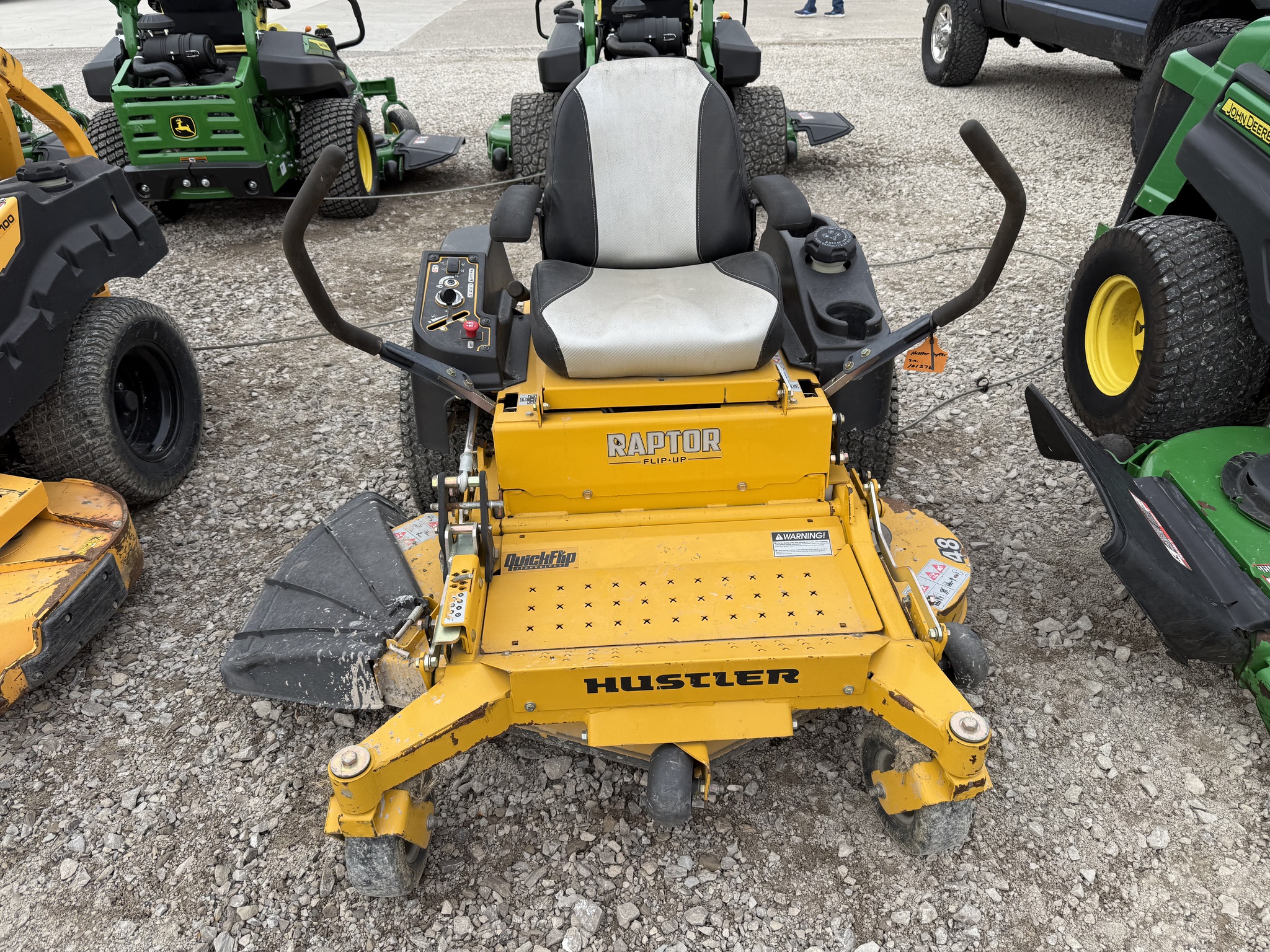 2016 Hustler Raptor FlipUp 25 Image 3