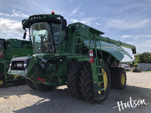 Photo of 2020 John Deere S790