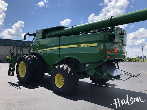 Photo of 2020 John Deere S790