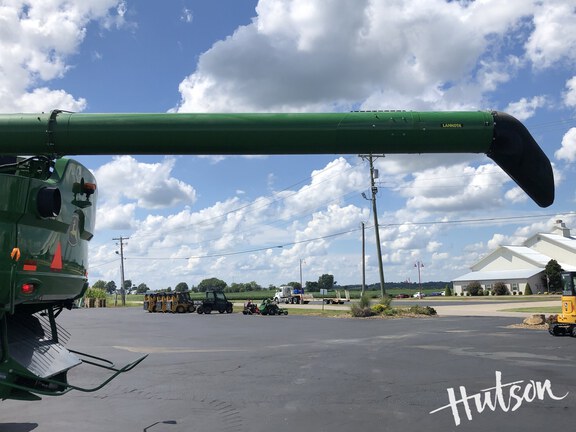 Photo of 2020 John Deere S790