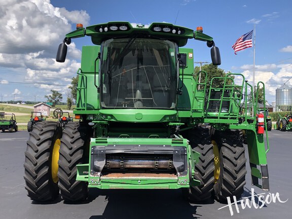 Photo of 2020 John Deere S790
