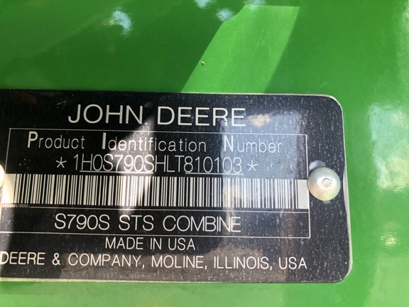 Photo of 2020 John Deere S790