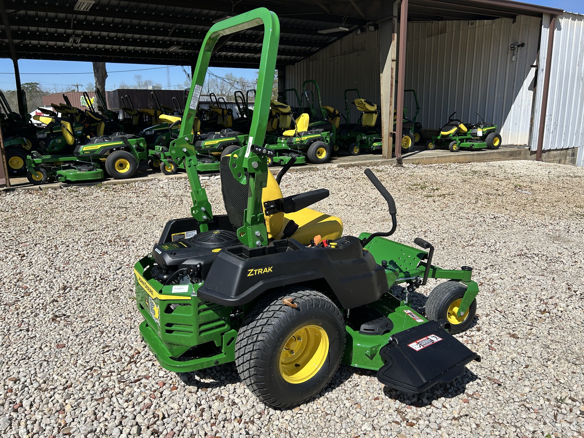 2024 John Deere Z515E Image 4