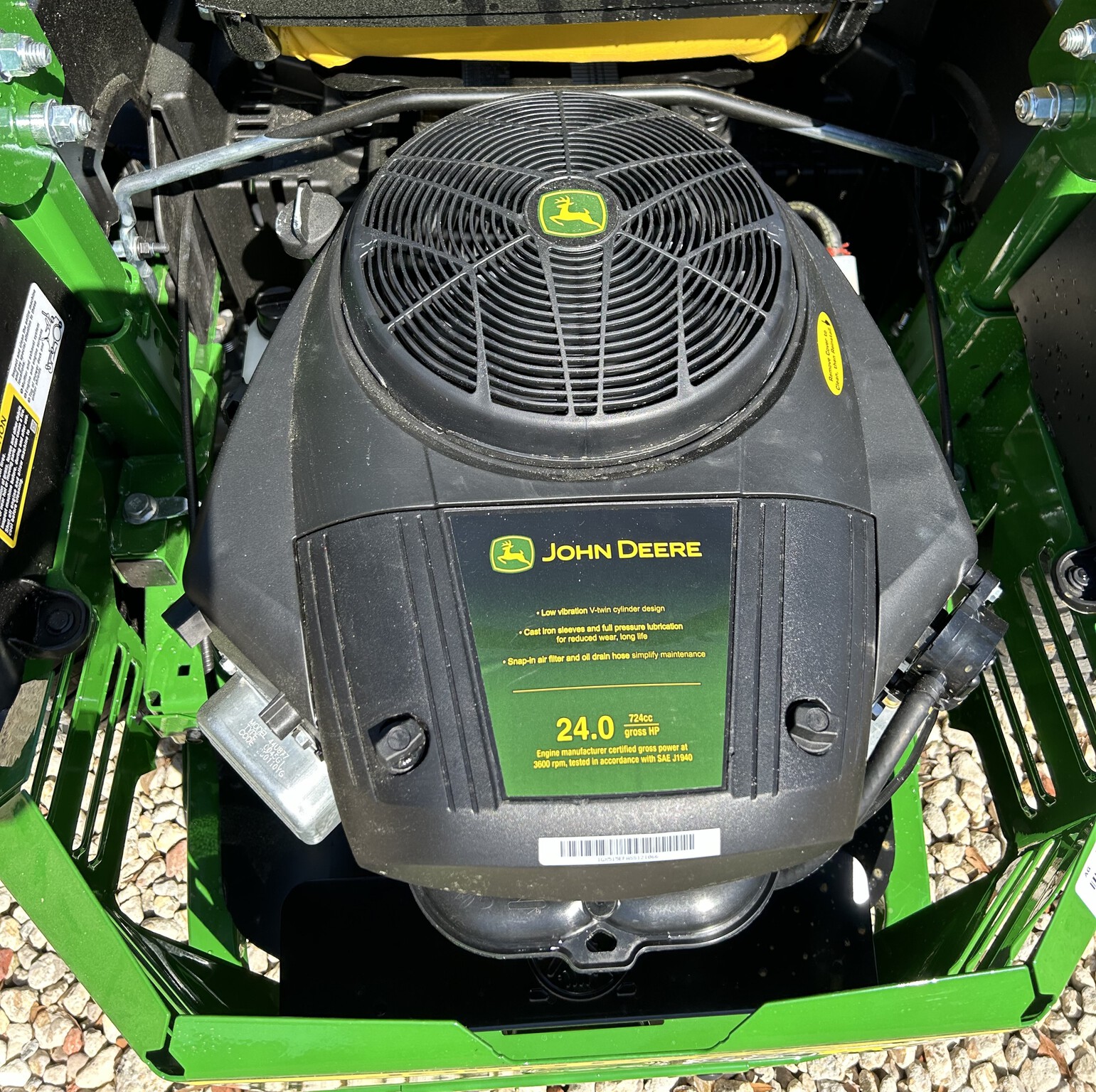 2024 John Deere Z515E Image 6