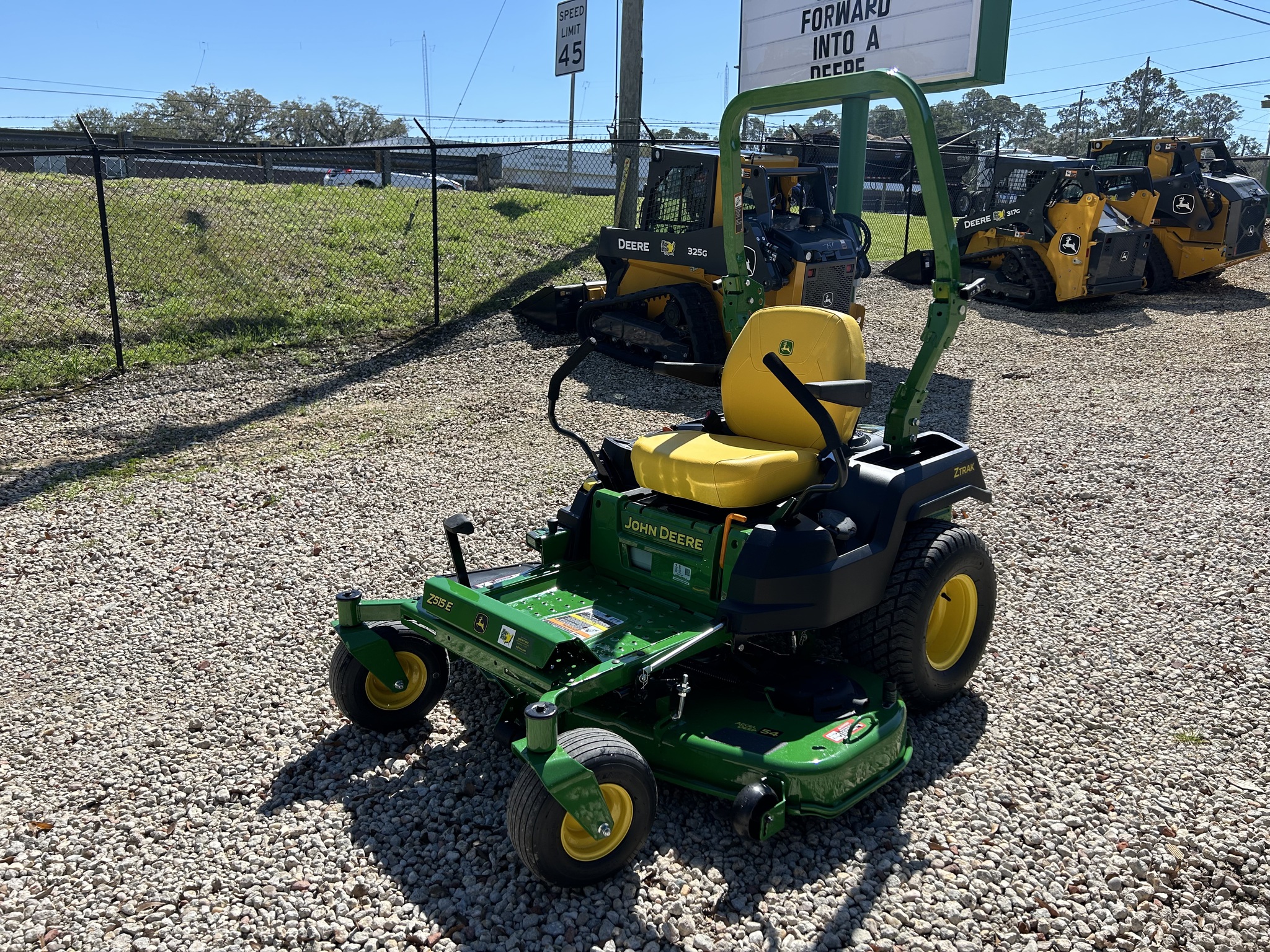 2024 John Deere Z515E Image 2