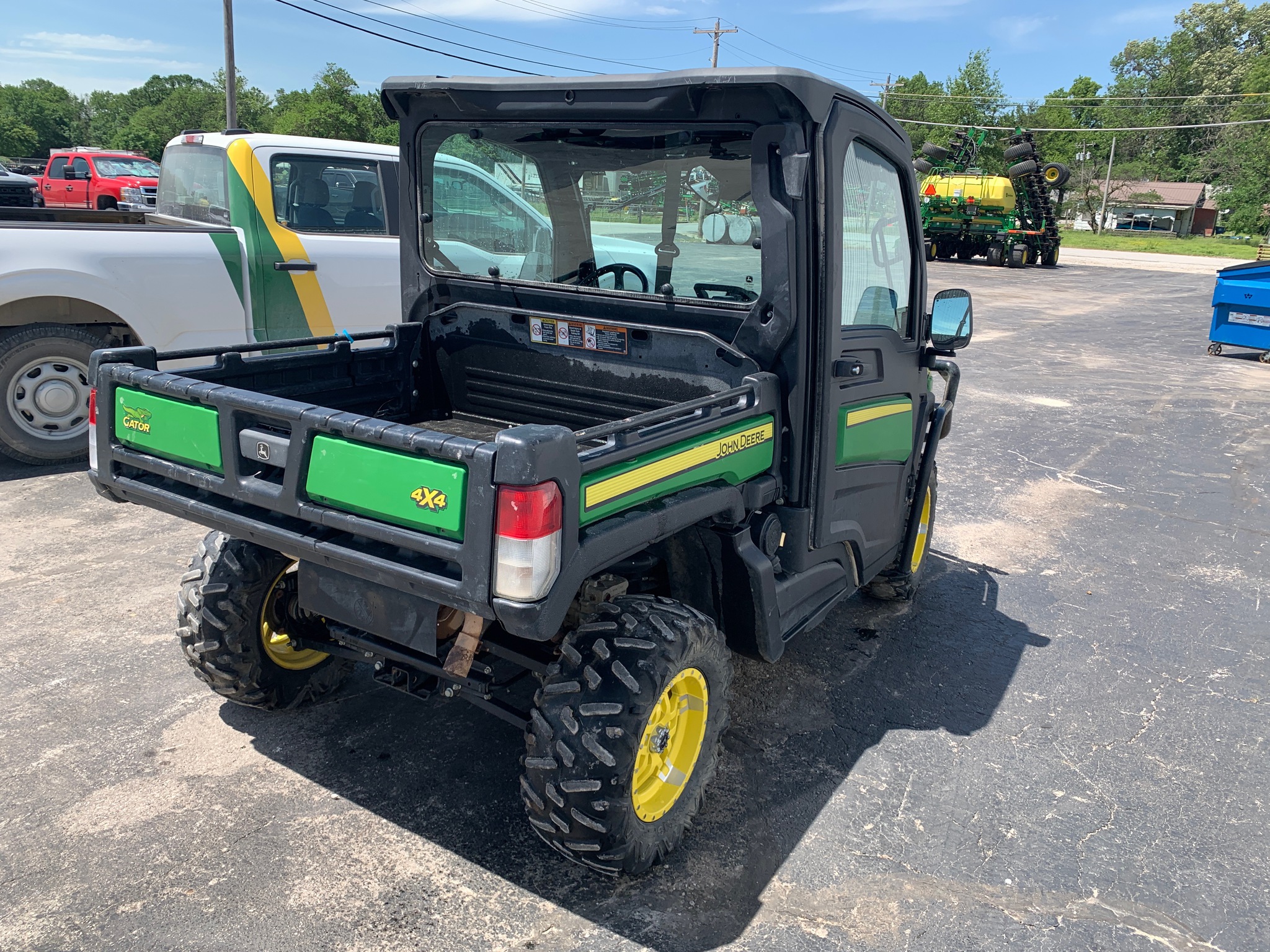  2019 John Deere XUV 835M at Heritage Tractor in Lamar, MO