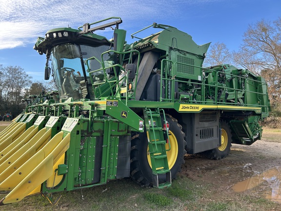 2022 John Deere CP770 Photo 3