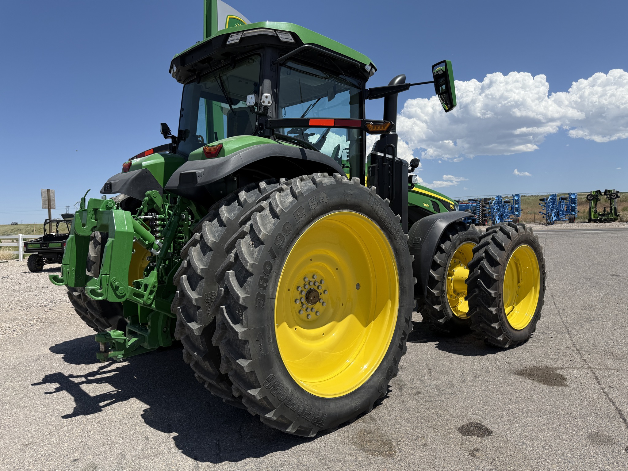 2024 John Deere 8R 340 Image 5